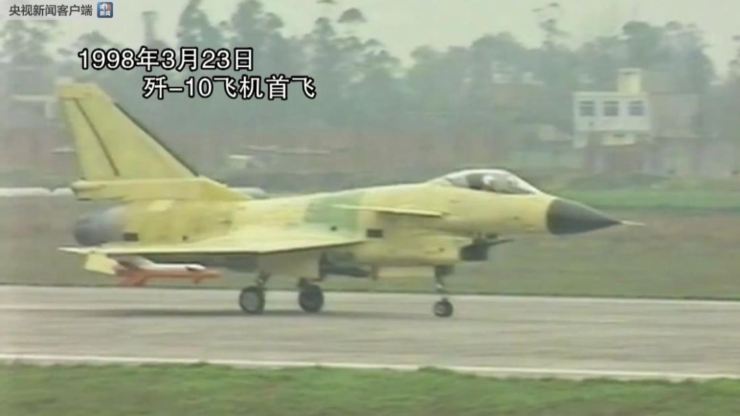 歼-10战斗机,速度与力量的完美结合——每秒飞行多少米?,歼-10战斗机,速度与力量的巅峰——每秒飞行速度揭秘