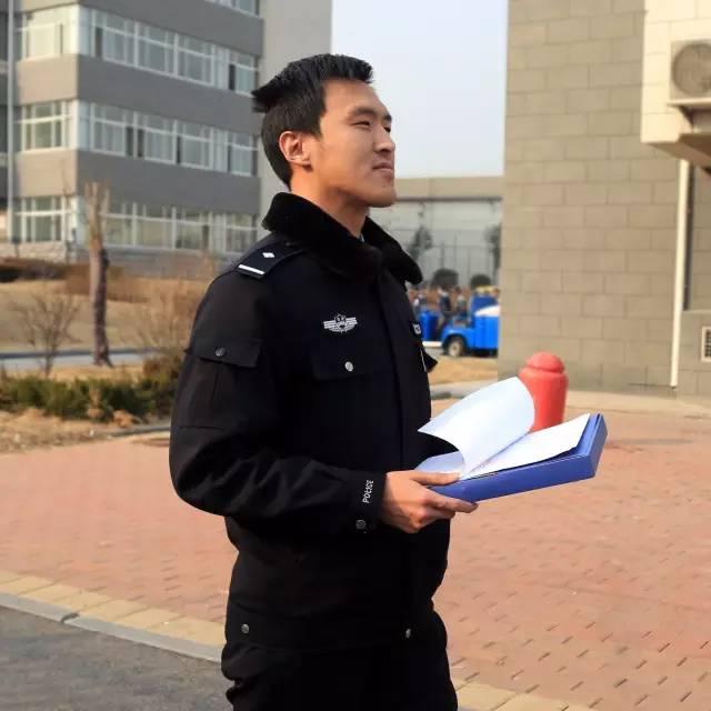 新闻与感想,十则简短文章,新闻与感想,十篇精选文章摘要