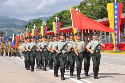 三军仪仗队中的河南籍英雄，河南籍英雄在三军仪仗队中的荣耀时刻