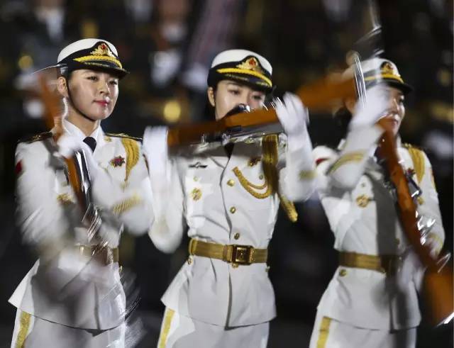 三军仪仗队礼兵服的荣耀与传承,三军仪仗队礼兵服的荣耀传承之路