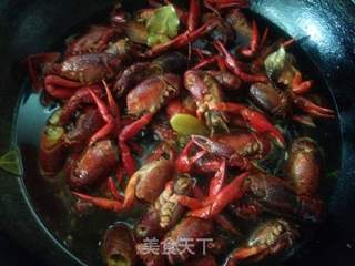 小龙虾的做法大全家常做法，美味又健康的家庭烹饪指南，家常美味小龙虾烹饪指南，健康又美味的烹饪步骤