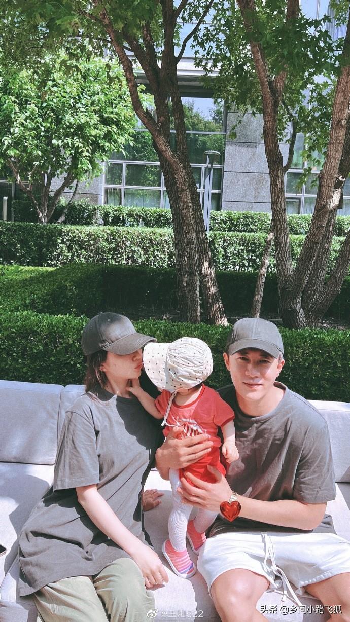 杜淳妻子个人资料揭秘,探索神秘面纱背后的故事,杜淳妻子神秘面纱揭晓,个人资料大揭秘,背后故事一网打尽