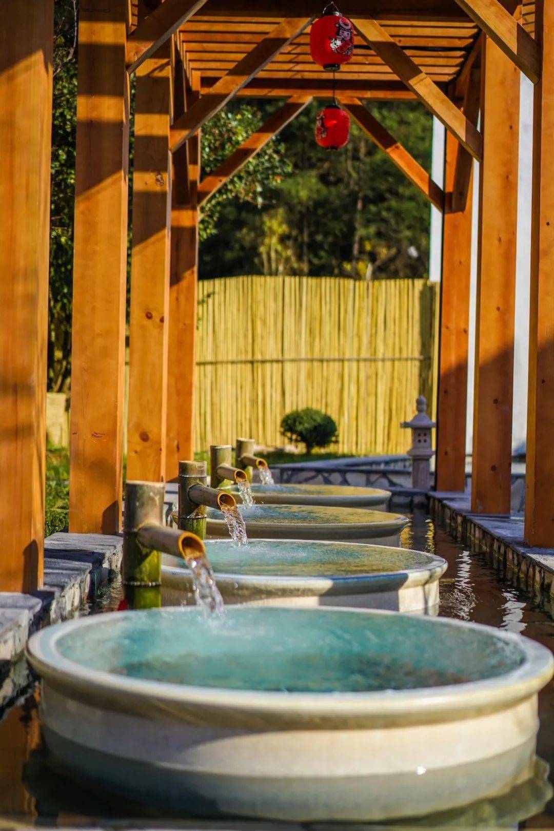 武义温泉，涌动的热泉，治愈的力量，武义温泉，涌动热泉的治愈力量