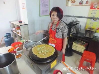 自学摆摊小吃100种，探索美食创业之路，自学摆摊小吃100种，开启美食创业之旅