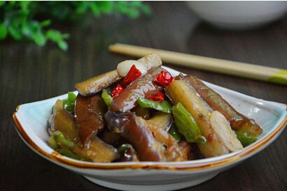 红烧茄子最简单的做法,红烧茄子,超简单做法指南