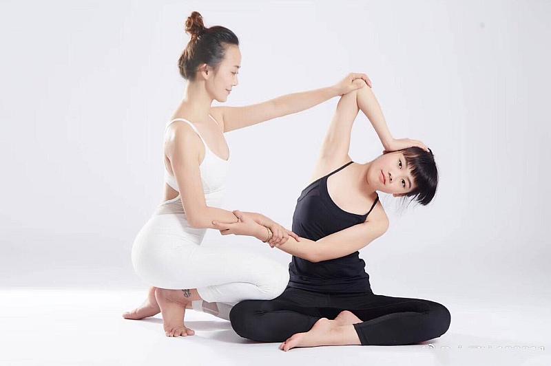 私教瑜伽一对一,深度探索个性化瑜伽的魅力与优势,个性化瑜伽的魅力与优势,一对一私教瑜伽深度探索体验