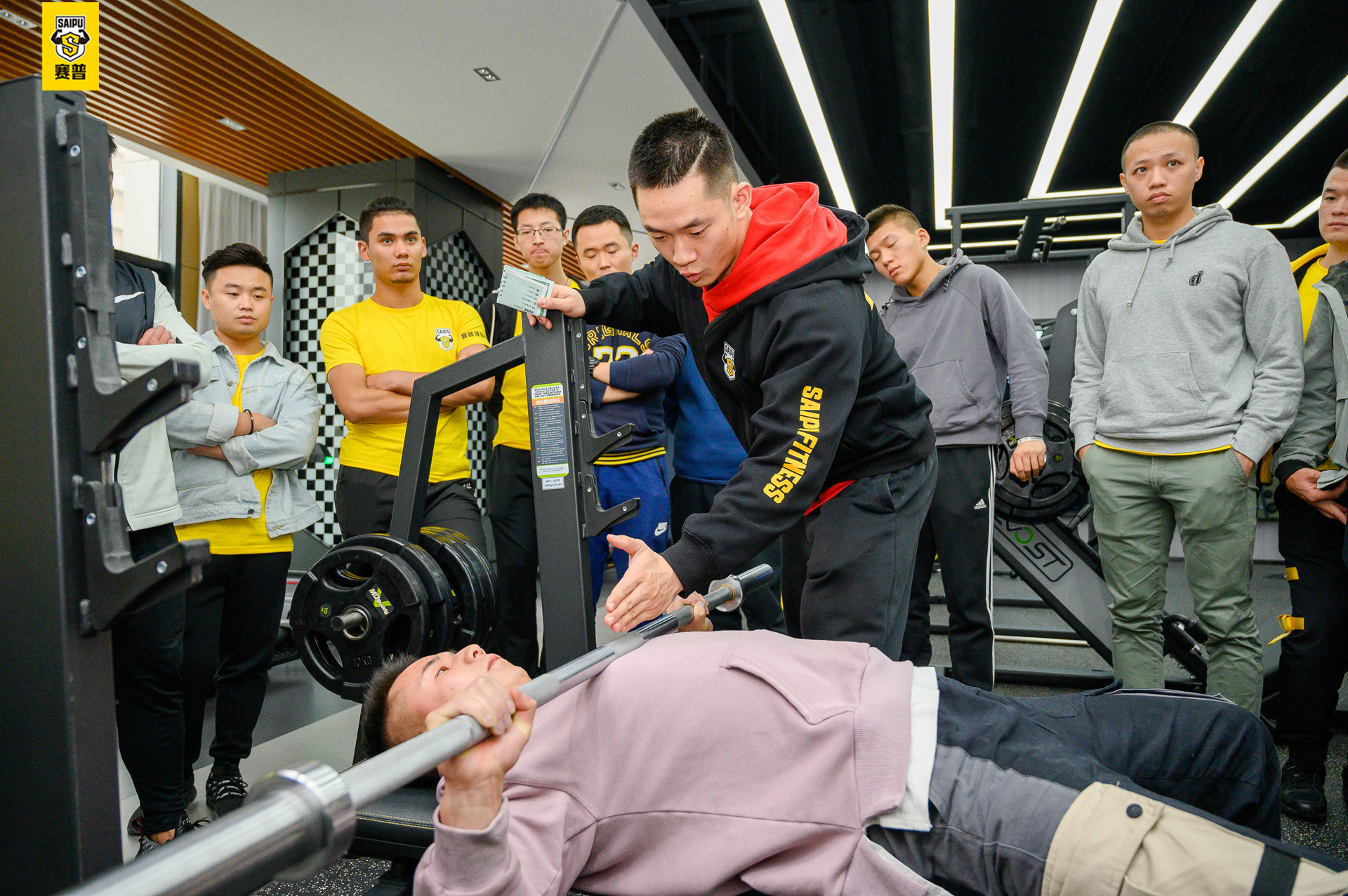 宁波健身教练培训学校,塑造专业教练的摇篮,宁波健身教练培训学校,培育专业教练的摇篮