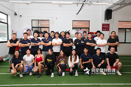 宁波健身教练培训学校,塑造专业教练的摇篮,宁波健身教练培训学校,培育专业教练的摇篮