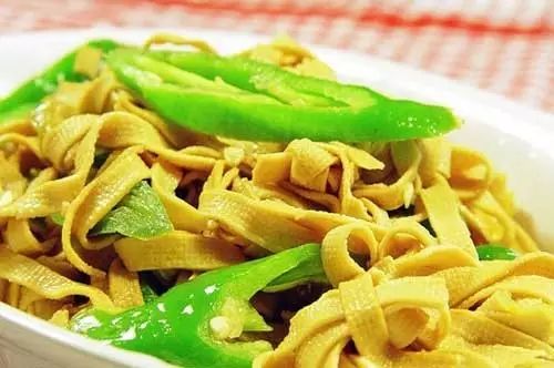 小学生爱吃的100道菜,美味与健康并重,小学生爱吃的美味健康双重保障,百道精选菜肴