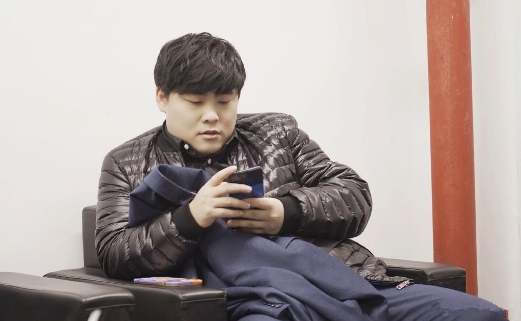 舞蹈室的三个教练后续发展之路,舞蹈室三教练的后续成长之路探索