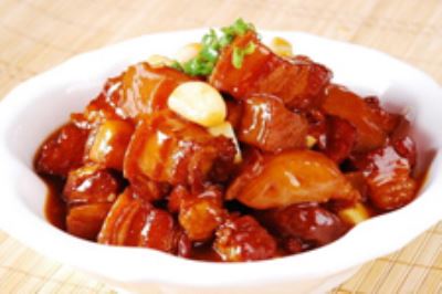 红烧肉怎么做好吃——一道家常美食的烹饪秘诀,家常美味秘诀,红烧肉烹饪指南,让你做出美味可口的红烧肉!