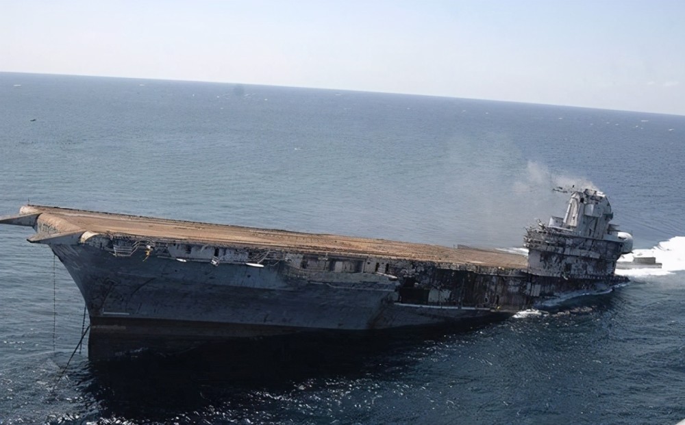 中国航母被击沉了吗?——事实与真相的探讨,揭秘传闻真相,中国航母并未被击沉的探讨