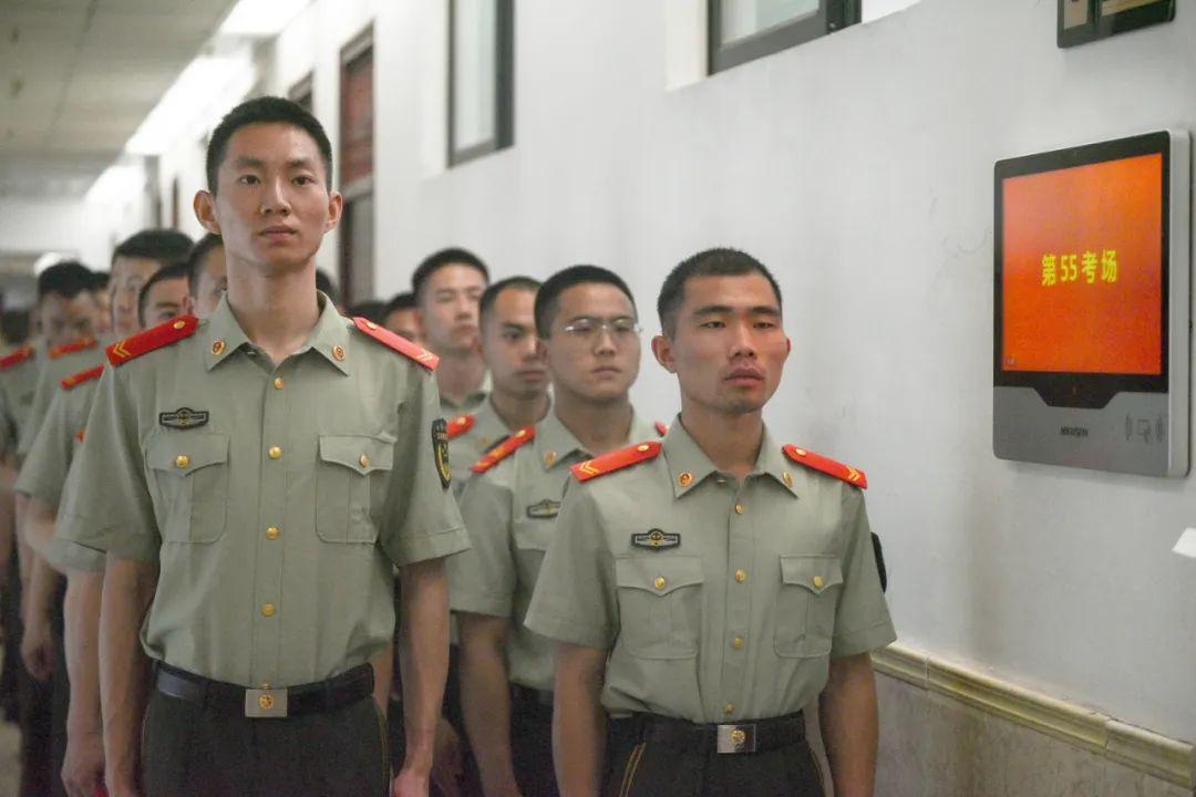 大学生士兵提干考试,机遇与挑战并存,大学生士兵提干考试,机遇与挑战的交织