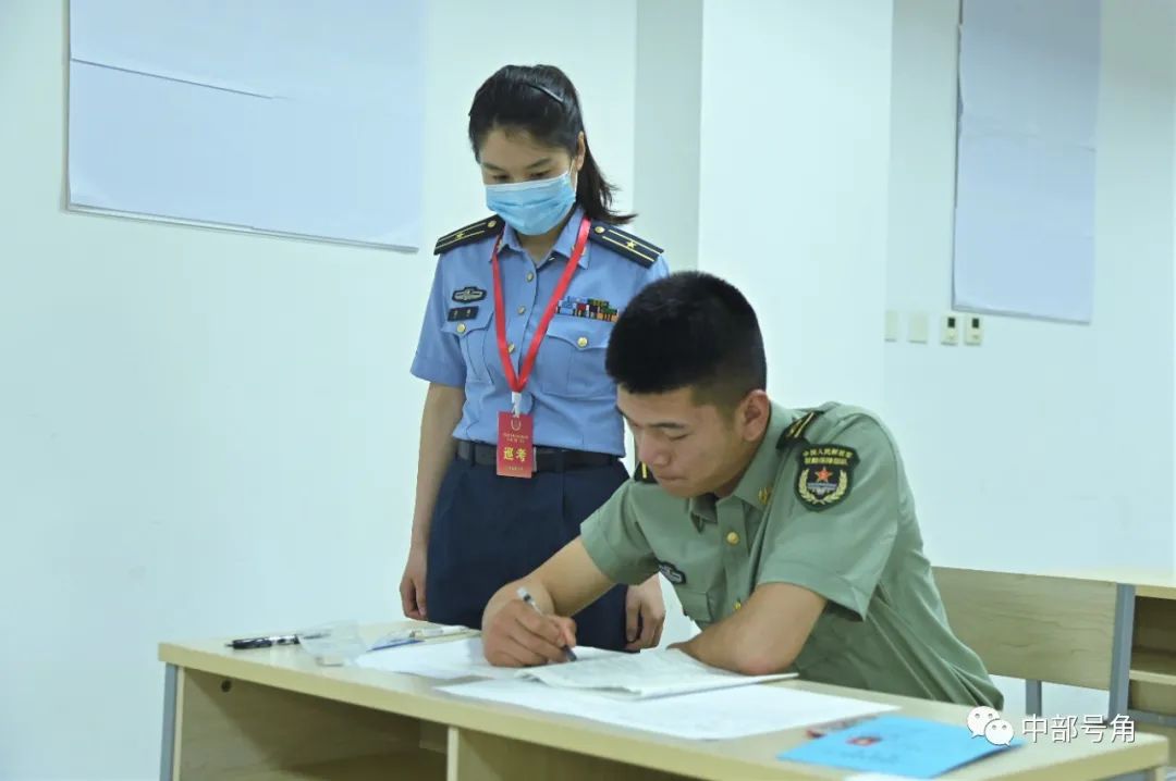 大学生毕业直招军官考试,青春的选择与国家的呼唤,大学生毕业直招军官考试,青春与国家共同前行