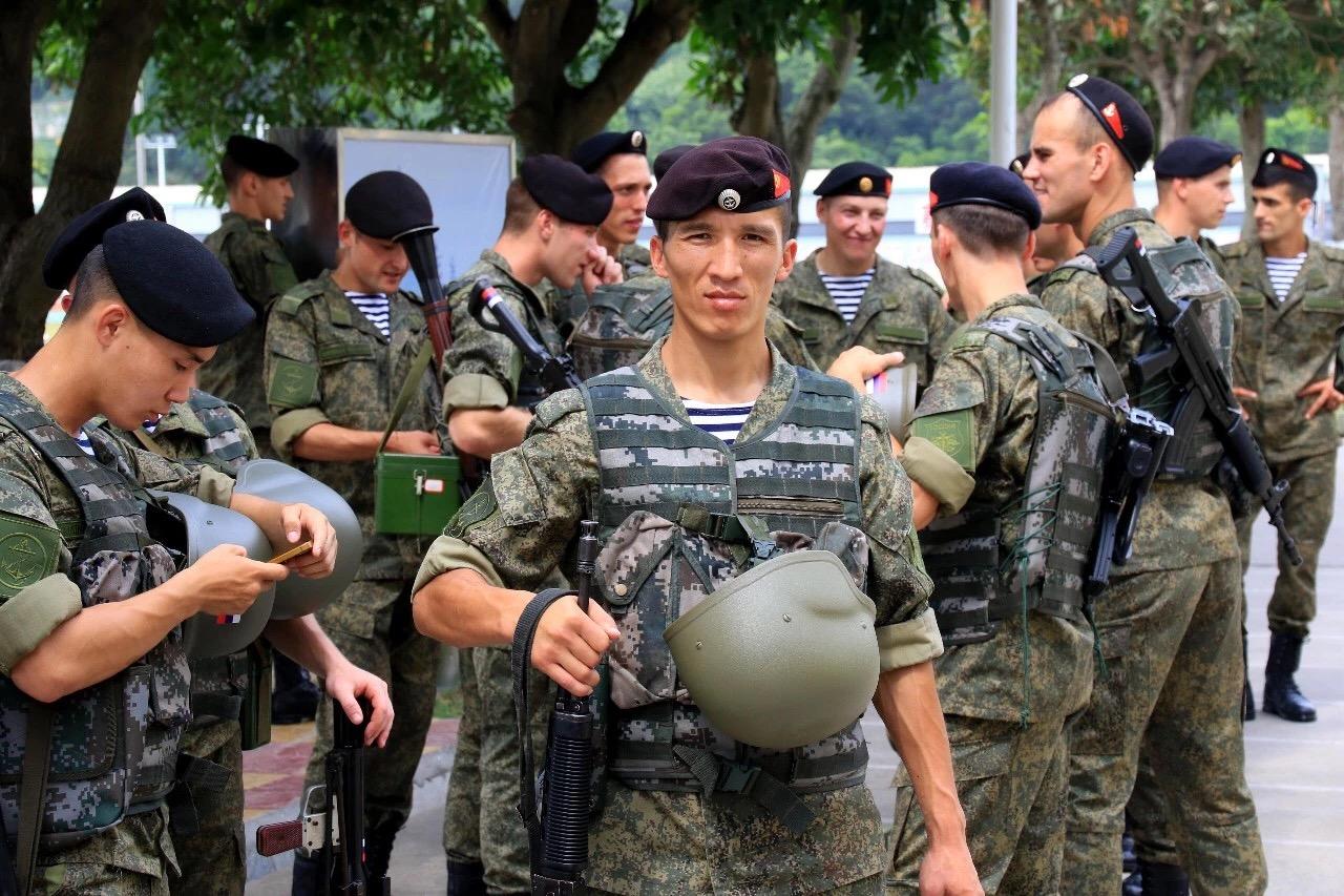 探究中国国防利器,03式自动步枪的重量与性能,揭秘中国国防利器,03式自动步枪重量与性能深度探究