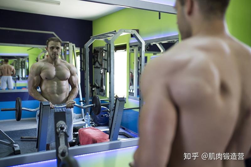 如何锻炼胸肌下沿,打造完美胸肌形态,锻炼胸肌下沿,塑造完美胸肌形态攻略