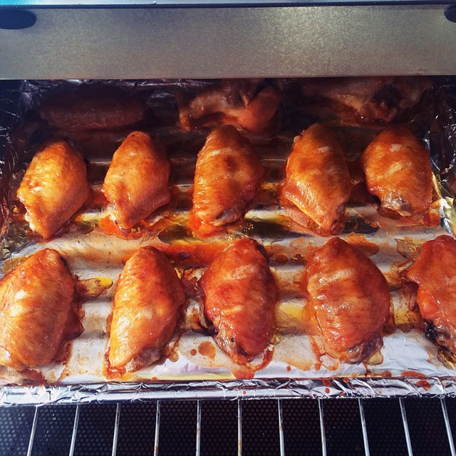 奥尔良烤翅的做法,一道美味佳肴的烹饪指南,奥尔良烤翅烹饪指南,美味佳肴的制作方法