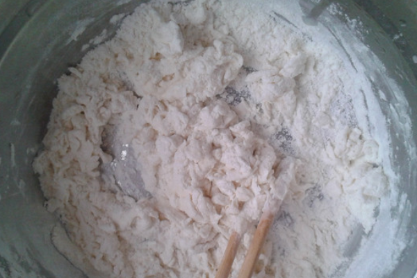 春卷皮的面糊调制技术,春卷皮面糊调制秘诀