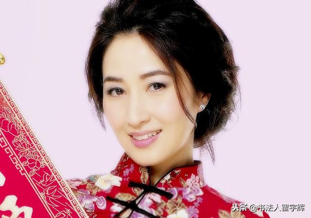 关咏荷家境,培养气质与才华的土壤,关咏荷家庭背景,培育气质与才华的摇篮