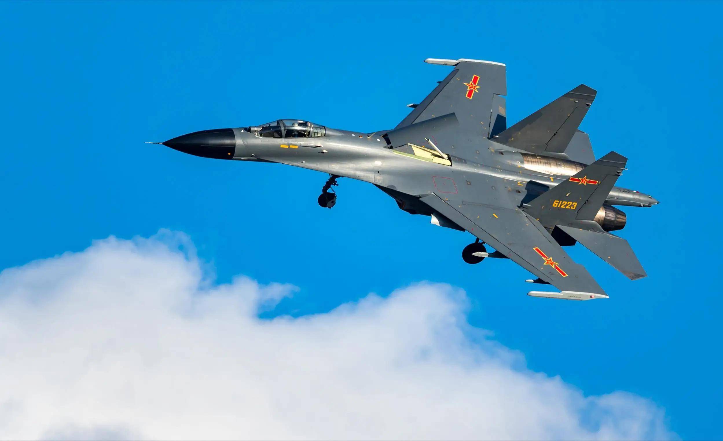 中国歼-11战机,蓝天之上的钢铁卫士,中国歼-11战机,蓝天之上的钢铁战士