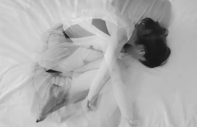 紧致的秘密花园,绽放的生命之美,秘密花园的紧致魅力,生命的绽放之美