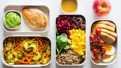 一日三餐简易减肥食谱,轻松瘦身,健康生活,简易一日三餐减肥食谱,轻松瘦身,健康生活的秘诀