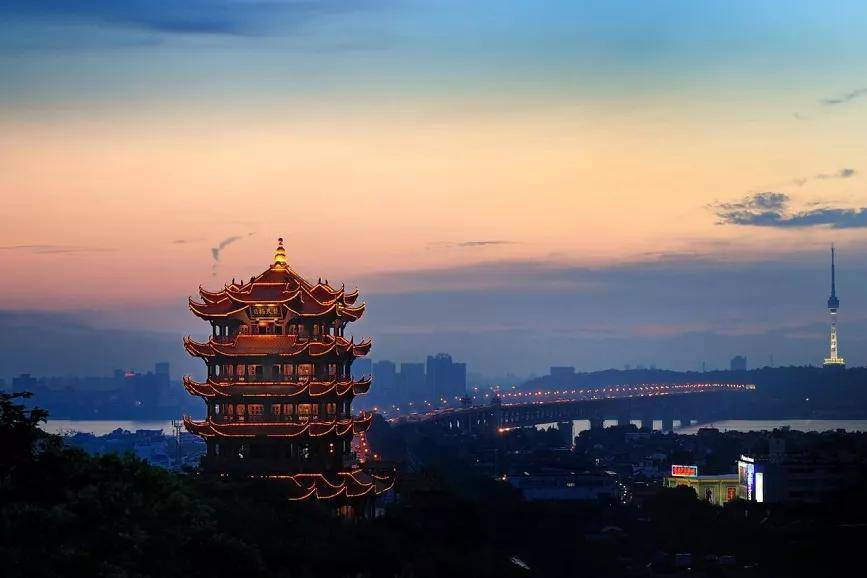 武汉哪里好玩——探寻魅力江城的好去处，武汉游玩攻略，魅力江城好去处探索